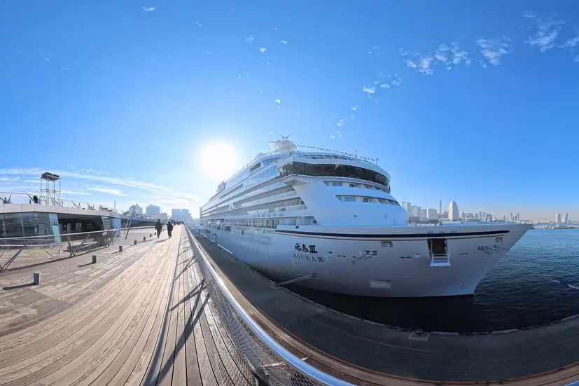 大さん橋・飛鳥Ⅲ