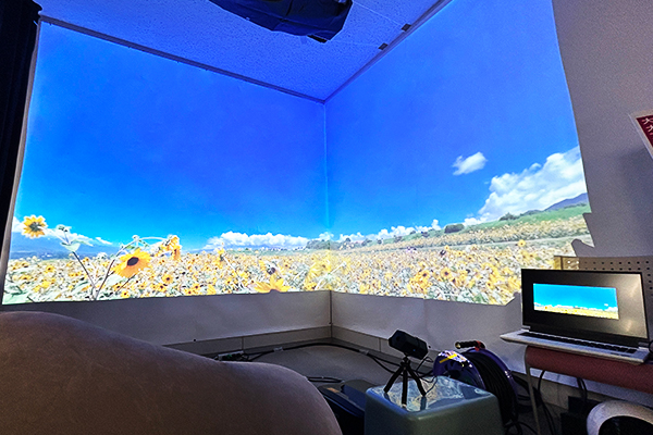 癒すVR①