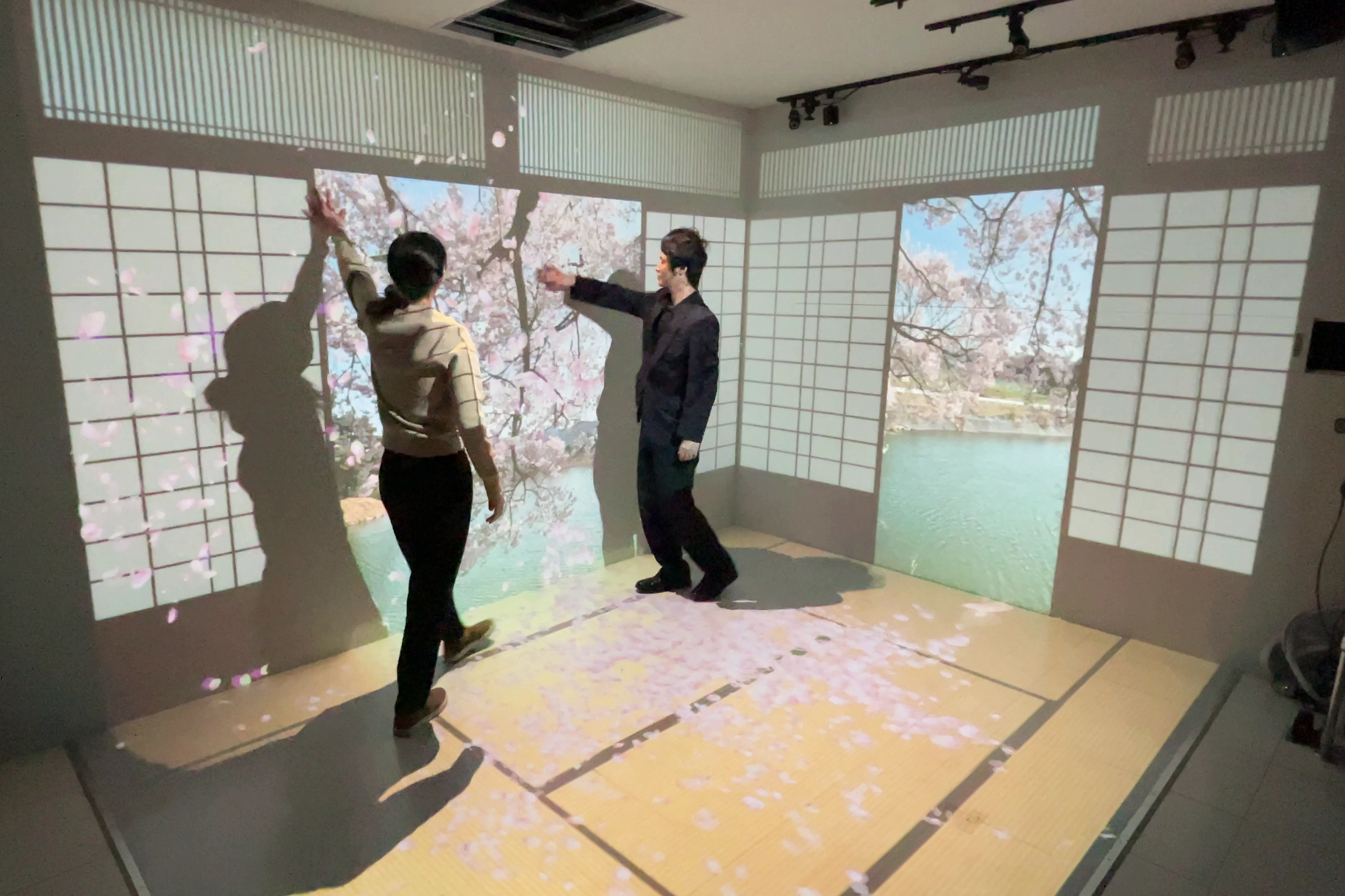 デモ体験の様子