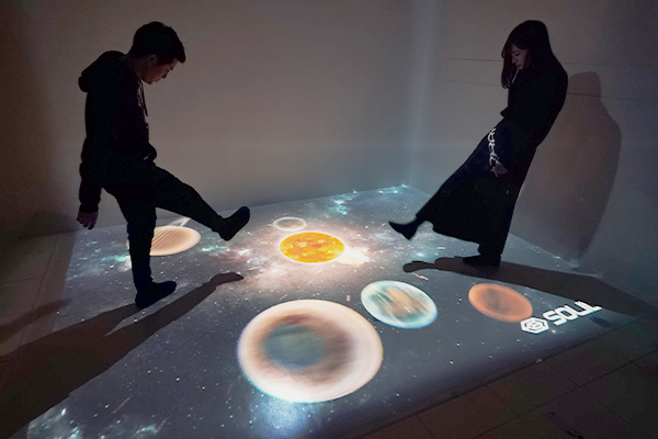 宇宙